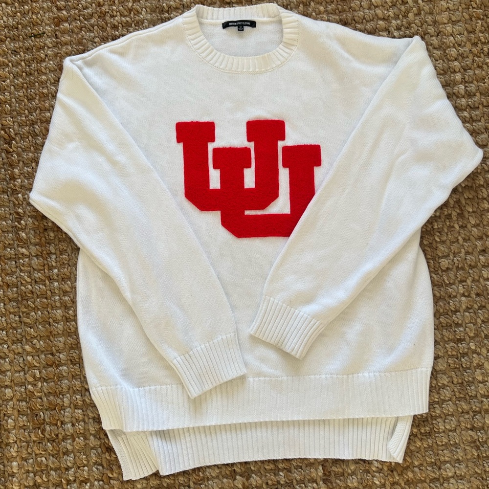University of Utah White Sweater (Size L) Worn 1x